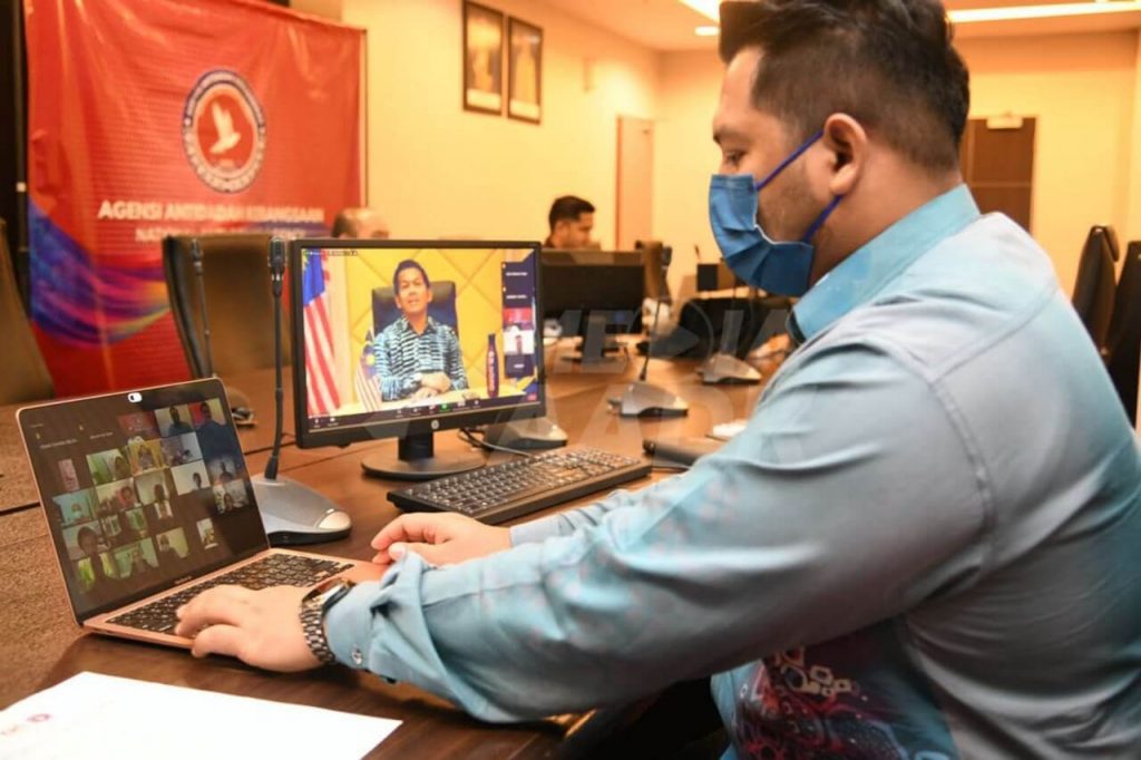 Sesi-Libat-Urus-Bersama-MOF-01