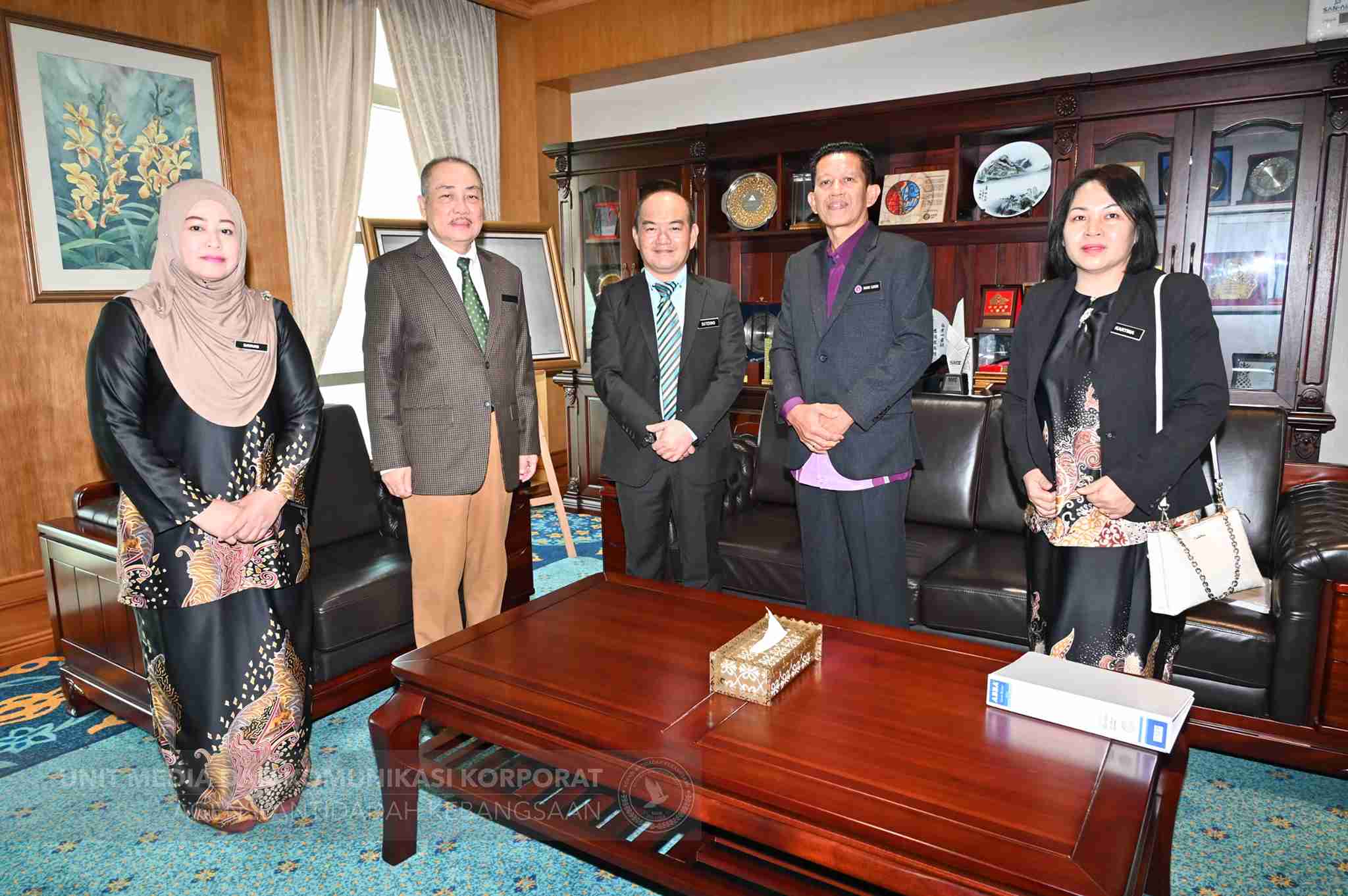 429670114_809759841190630_3093642617762388037_n_11zon