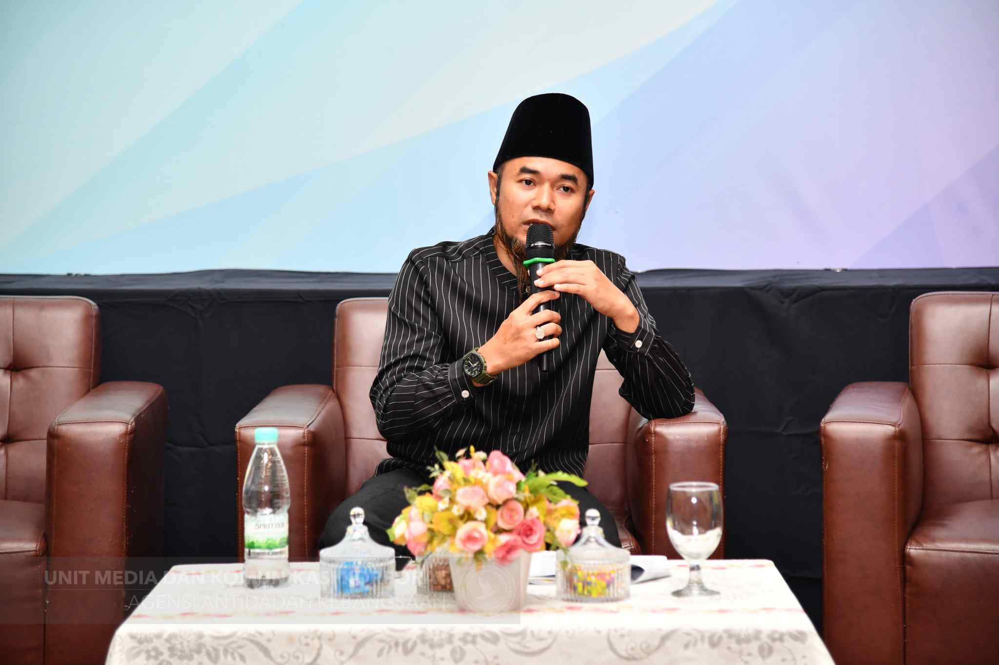 429676934_805096274990320_310858566838083611_n_11zon