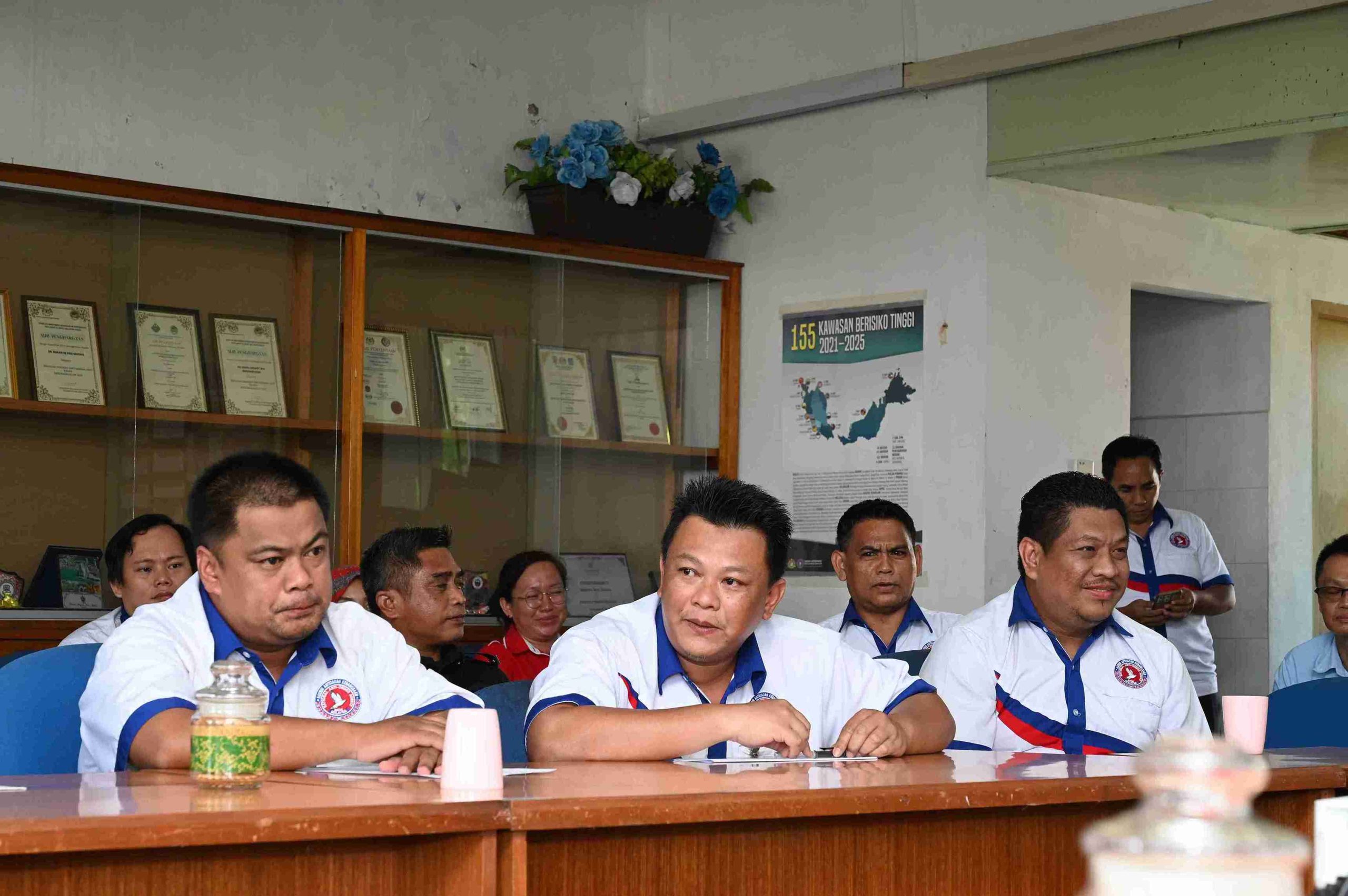 Biar Mereka, Kerja di Pejabat Yang Selesa, Kondusif