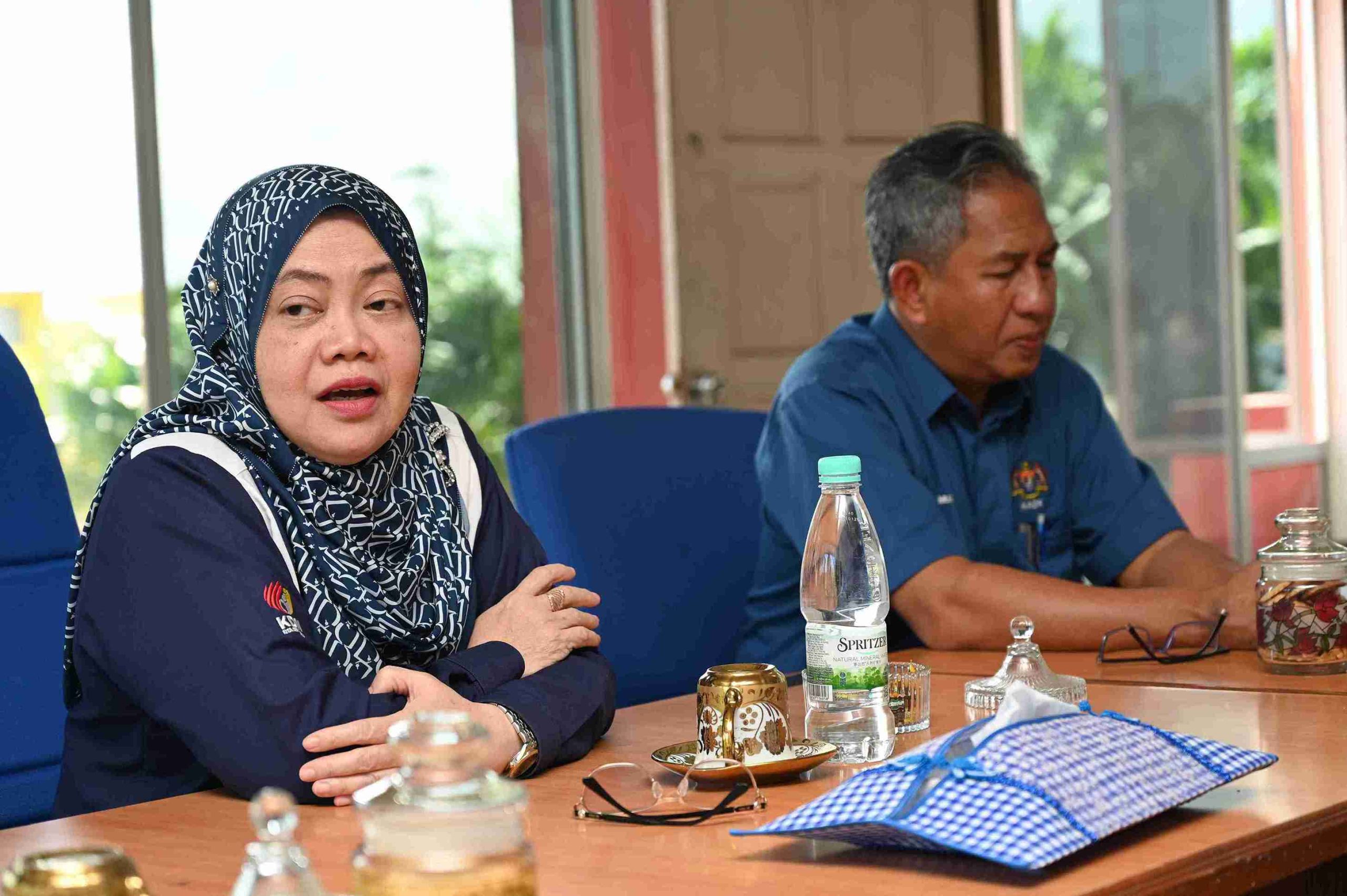 Biar Mereka, Kerja di Pejabat Yang Selesa, Kondusif