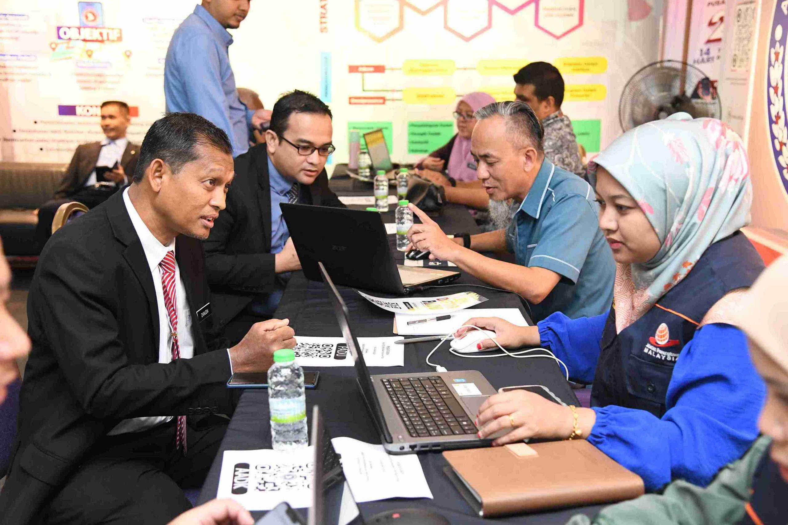 Kaunter PADU Bantu Warga AADK Mendaftar