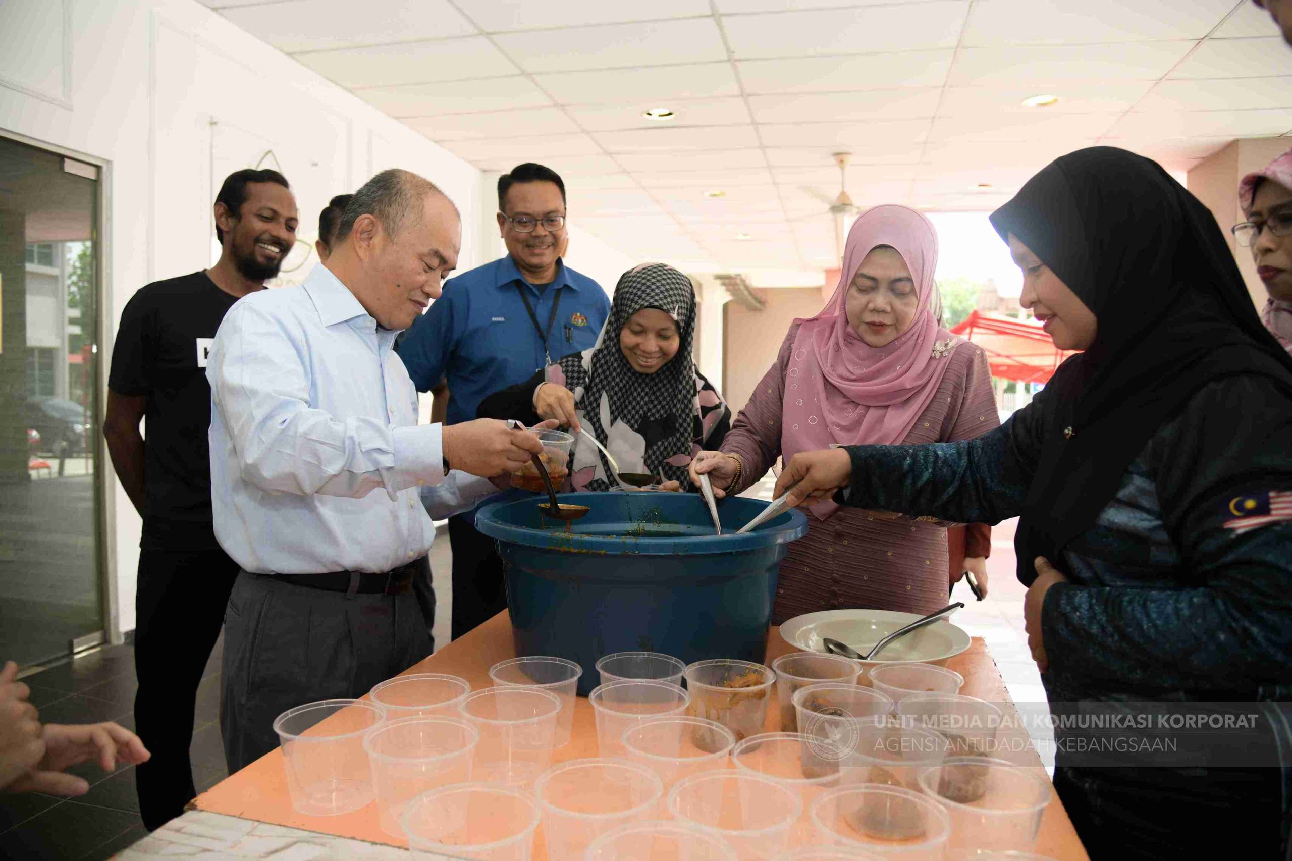 Kelab AADK Anjur Aktiviti Bakar Lemang Dan Memasak Rendang-1