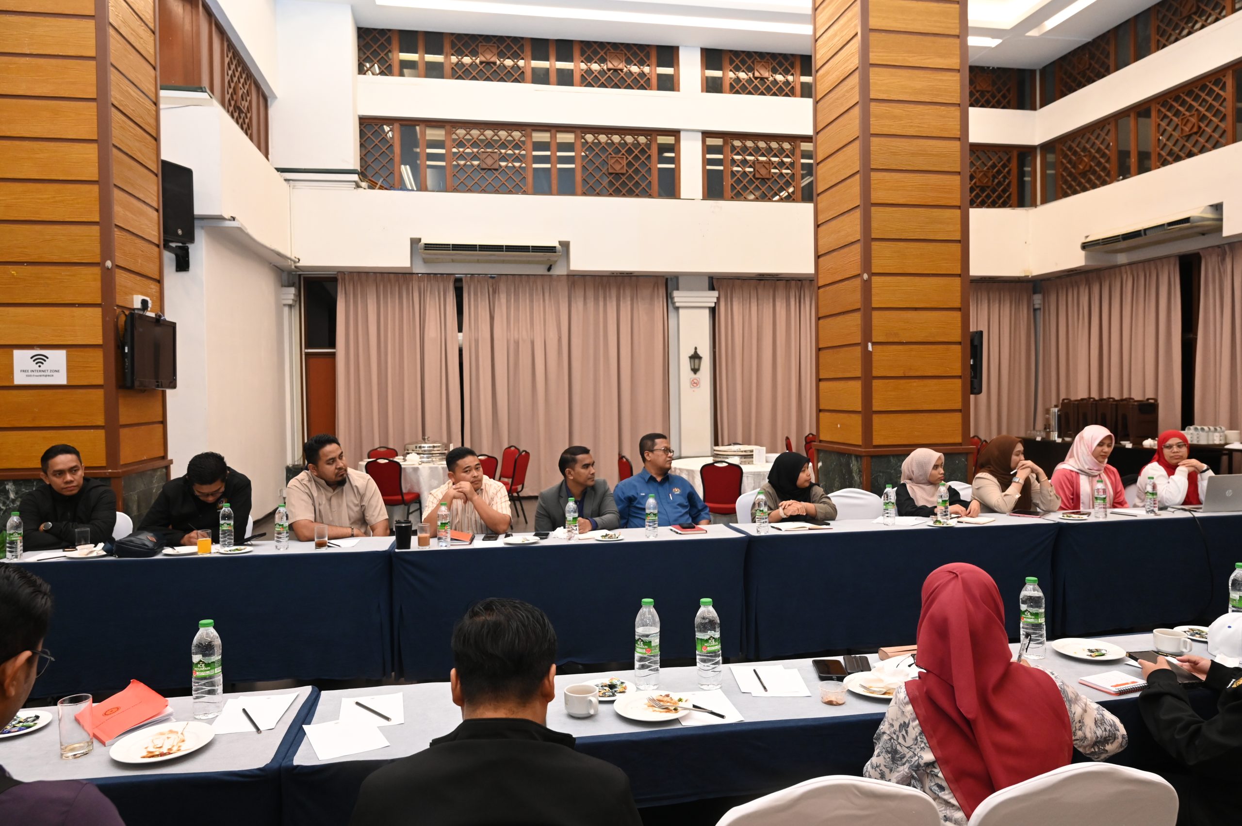 Mesyuarat Jawatankuasa Kelab 2025-2026 3