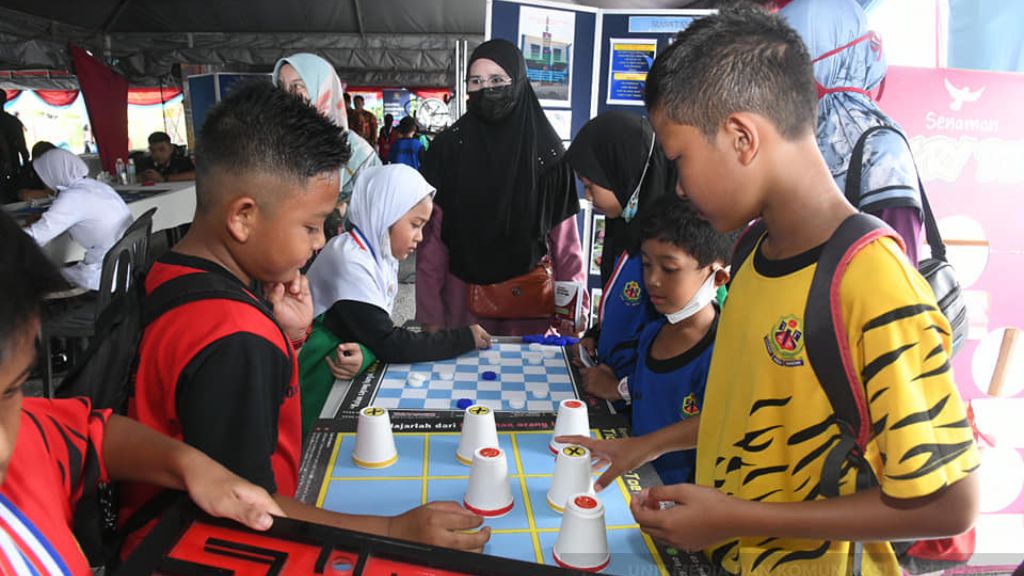 Dato’ Seri Hamzah selama