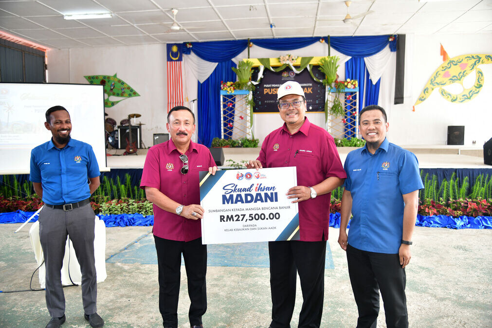 Sumbang RM27,500 Bantu Mangsa Banjir6