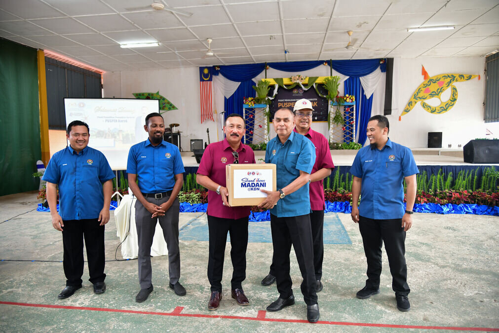 Sumbang RM27,500 Bantu Mangsa Banjir7