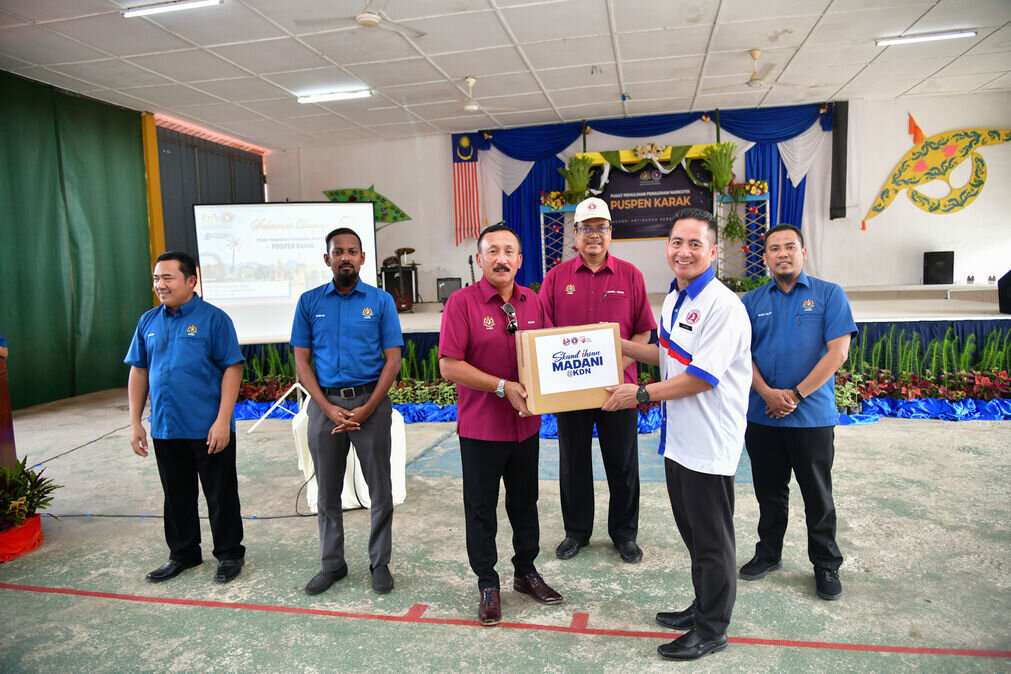 Sumbang RM27,500 Bantu Mangsa Banjir9