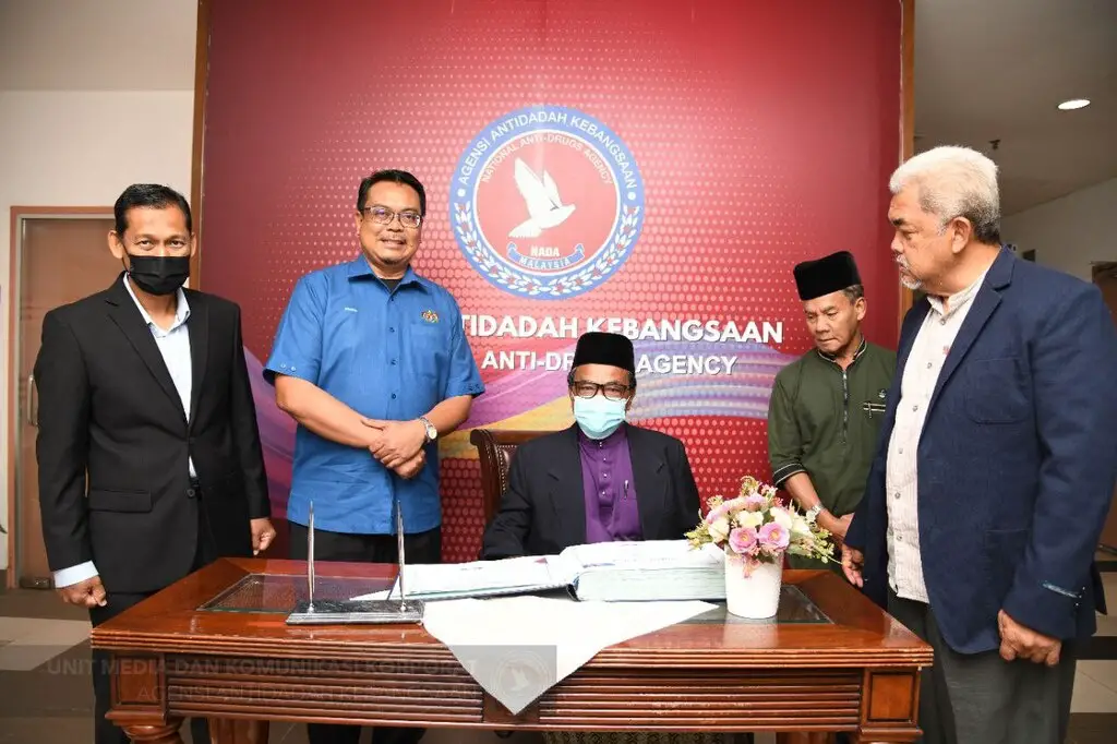 Kunjung Hormat Pemadam