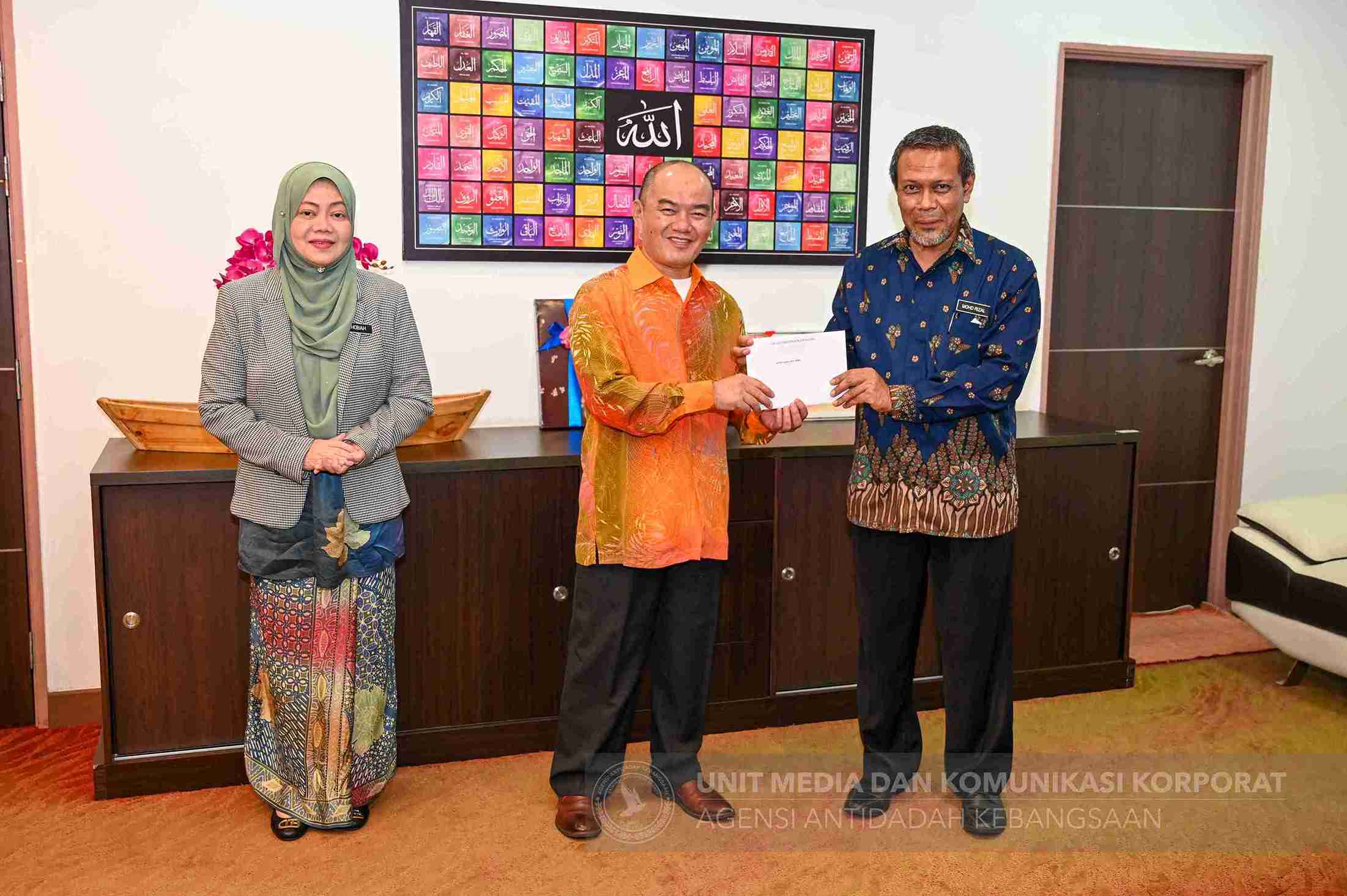 Tahniah dan Selamat Bertugas Kepada Sembilan Pegawai AADK