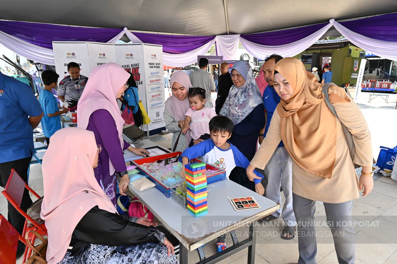 Jualan Produk SUKA di Reruai AADK