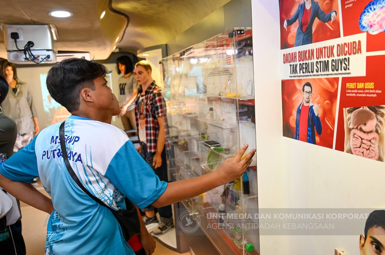 Jualan Produk SUKA di Reruai AADK