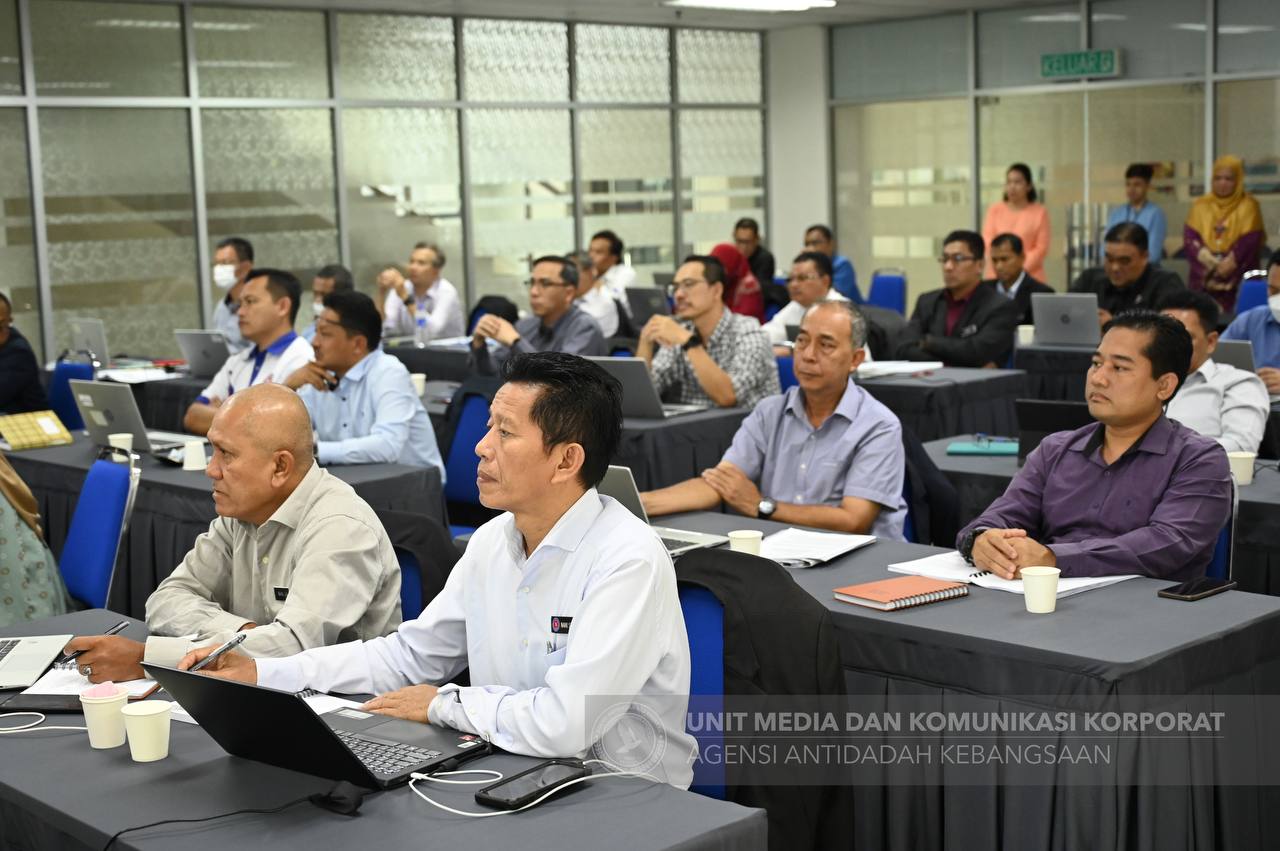 photo_4_2024-03-20_08-42-17_11zon