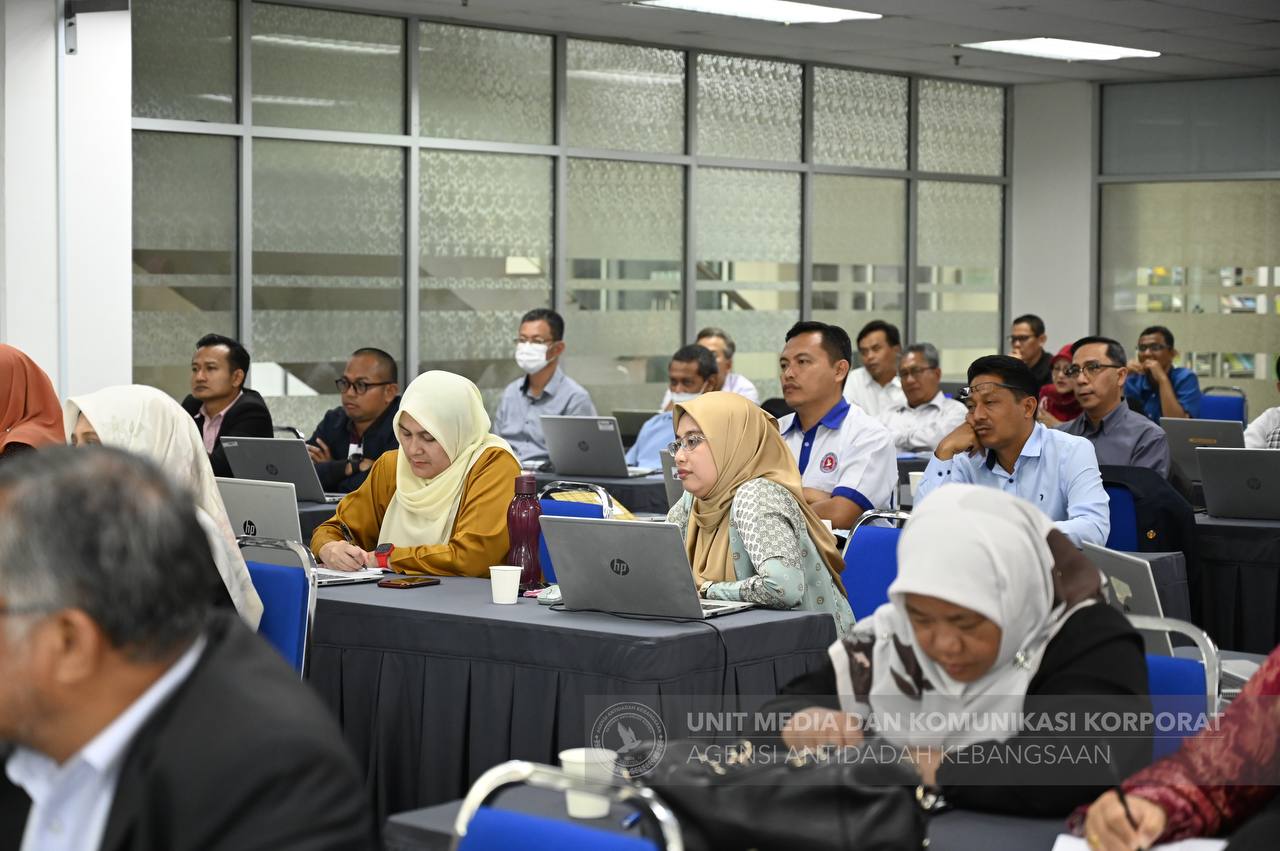 photo_5_2024-03-20_08-42-17_11zon